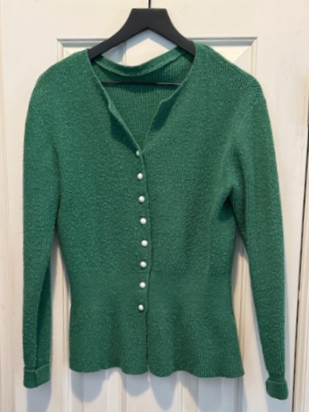 Emerald Green Peplum Button Down V-Neck Cardigan size M - Picture 2 of 13